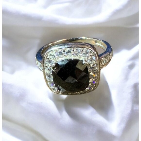Classic Ring Square Cut Black Obsidian Colored CZ Sterling Silver Size 7 - Picture 5 of 16